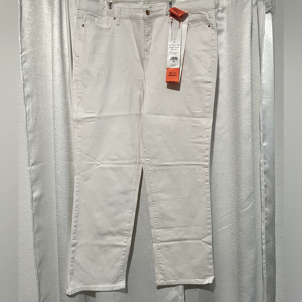 New with tags, straight leg jeans.